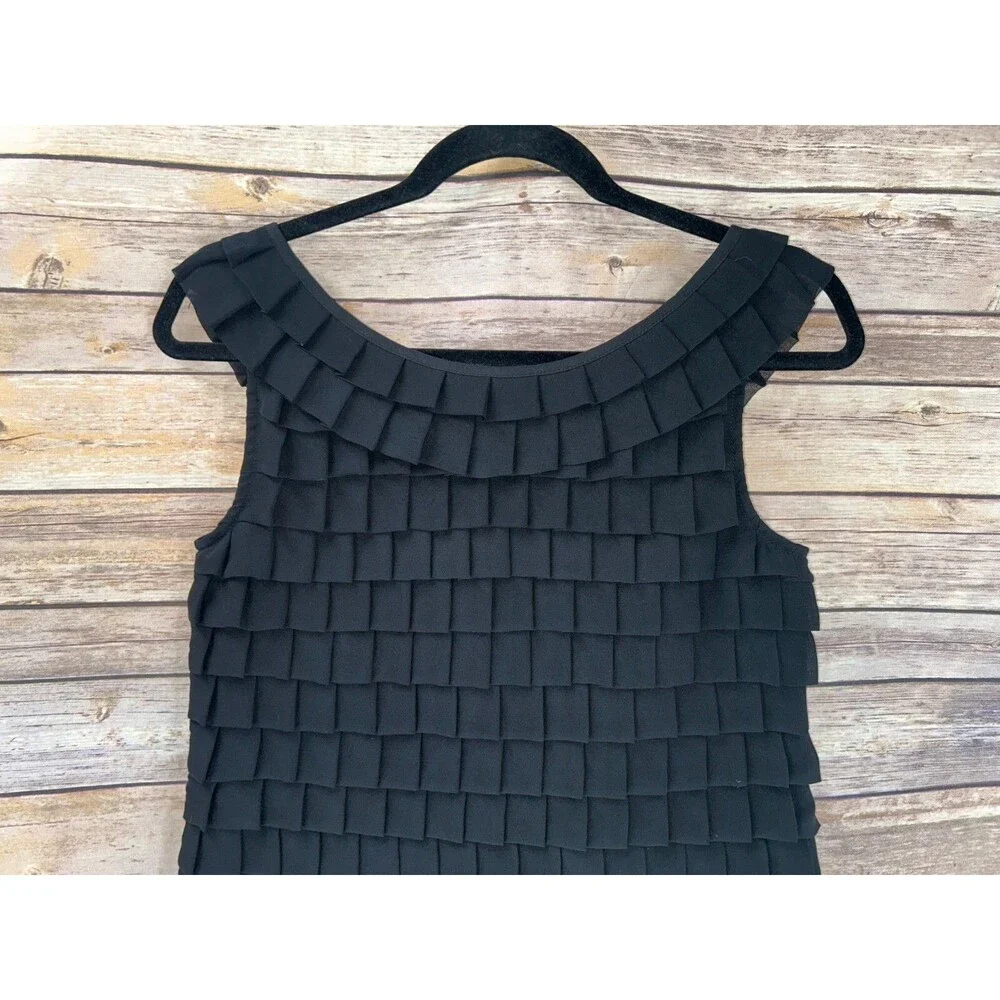 Women's Forever 21 Black Ruffle Sleeveless Cropped Top Blouse Size S - Picture 4 of 6